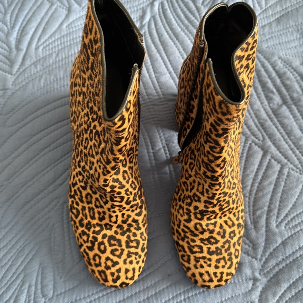 Womans Cole Haan Bootie - Picture 3 of 7